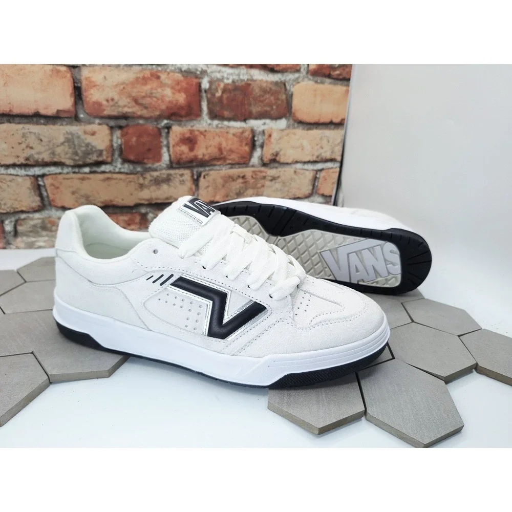 VANS Upland Suede White Black Offwhite Skate Sneaker Men's US Size 11